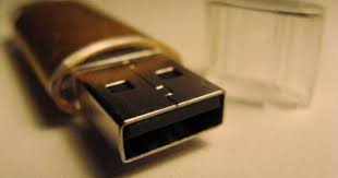 How To Save Your Files On The Internet With Youtube Video Tutorial Flash Drive Usb Usb Drive