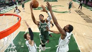 I found myself today chatting with a friend and i brought up that i was watching the bucks v nets game tonight and he replied: Nets Vs Bucks Score Takeaways Giannis Antetokounmpo Milwaukee Pick Up Big Win Over Brooklyn In Game 3 Cbssports Com
