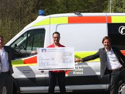 Die stiftung hat ein kapital von ca. Traunstein Vr Bank Unterstutzt Rotes Kreuz Mit 1 000 Euro Brk Kreisverband Traunstein Landkreis Traunstein