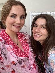 Sheryl Sachs's Instagram, Twitter & Facebook