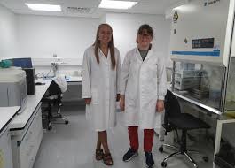 Za rešitev problema: Sonja Kosir '17 conducts STEM research abroad in  Slovenia