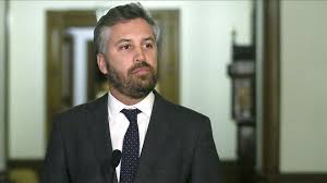 Ministro pedro nuno santos reconhece que a empresa está entre a espada e a parede. Tap Deputados Aprovam Audicao De Pedro Nuno Santos Sobre Plano De Reestruturacao Renascenca