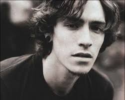 Brandon boyd è cresciuto a calabasas, california e si è diplomato nella scuola superiore locale nel 1994, per poi frequentare per due anni il moorpark college. Quote By Incubus Brandon Boyd If I Turn Into Another Dig Me Up From Under Wh