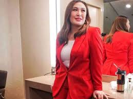 Among the celebrities who offered help are angel. Sharon Cuneta Jane De Leon Has To Take Care Of Health For Darna Nestia