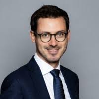 Thomas Dore's Instagram, Twitter & Facebook