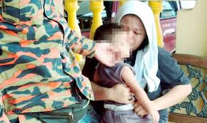 Video tersebut bagaimanapun, menimbulkan kerisauan kepada orang awam yang turut berada di tempat kejadian. Bomba Selamatkan Kanak Kanak Terperangkap Dalam Kereta