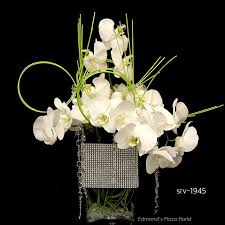 They are partners with farmers that practice sustainable agriculture. Pin Auf My Favs From Edmond S Plaza Florist