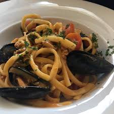 Красивая жизнь от dolce vita. Scialatielli Alla Tarantina Bild Von Vivo Dal Mare Alla Padella Mailand Tripadvisor