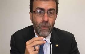 The candidate of psol to be mayor of rio is marcelo freixo, a history teacher that has a life full of militancy in human rights, fighted the mafia of rio and. Marcelo Freixo Anuncia Projetos Para Barrar Decretos De Bolsonaro Sobre Armas