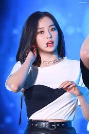 Pin By Irish Ririhena On Clc Yeeun Kpop Girls The Most Beautiful Girl Find Girls