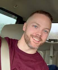 Does my daughter's boyfriend resemble Luigi Mangioni?