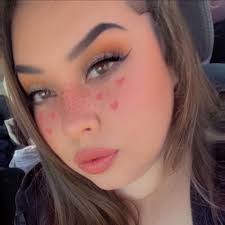 Now who did this to Chris Brown?!? 😭😭