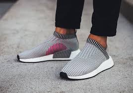 Jordan Retro 1 High Og White Black Particle Grey Limit One Per Customer Adidas Nmd City Sock 2 May 20 2017 Release Info Sneakernews Com Adidas Nmd Sneakers Fashion Adidas