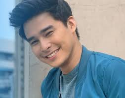 SARAH-MATTEO BIG WEDDING AT DADDY DELFIN-MOMMY DIVINE RENEWAL OF VOWS  MATULOY KAYA?