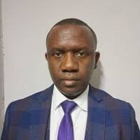 50+ "Owen Thomas" profiles