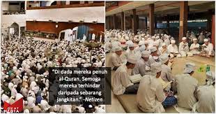 Perhimpunan tabligh yang diadakan di masjid sri petaling pada hujung bulan 2 menyebabkan berlakunya lonjakan kes positif virus korona di malaysia. Tahajud Ulang2 Baca Al Quran Antara Amalan Jemaah Tabligh Ketika Dikuarantin