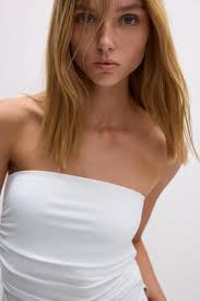 Gathered polyamide top