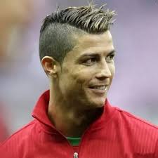 Exotico corte de cristiano ronaldo tiene una noble razon. Cortes De Pelo De Cristiano Ronaldo 2021