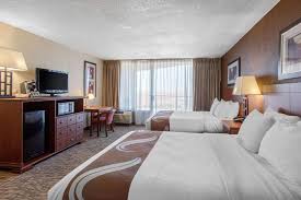 Glen canyon dam is two miles away. Quality Inn View Of Lake Powell Page Page Aktualisierte Preise Fur 2021