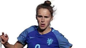 Where were you at the age of 15? Vivianne Miedema Bayern Munich Striker Joins Arsenal Ladies Bbc Sport