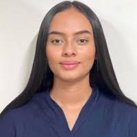 40+ perfiles de «Laura Muriel»