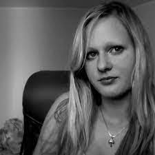 Olga Spears's Instagram, Twitter & Facebook