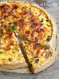 La torta salata con funghi e mozzarella è uno di quei piatti sfiziosi e rustici che non dovrebbero mai mancare sulle nostre tavole, soprattutto se siamo amanti dei sapori decisi. Torta Salata Con Funghi E Speck
