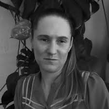 Vanessa Forrest's Instagram, Twitter & Facebook