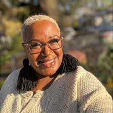 Emma Mims's Instagram, Twitter & Facebook