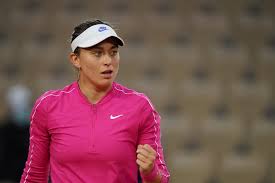 Jelena ostapenko shows boyfriend arturs karasausks to the world (april 2020) heather watson happy in love with courtney duffus , even though she didn't want to date a footballer (april 2020) kristyna pliskova dating slovak professional soccer player david hancko (march 2020) Roland Garros On Twitter Dream Debut Paulabadosa Takes Out Former Champion Ostapenko 6 4 6 3 To Reach The Fourth Round Rolandgarros