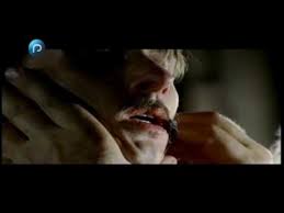 Sprijatelji se sa židovom schlomom herzlom dok radi na svom romanu. Mein Kampf Trailer Youtube