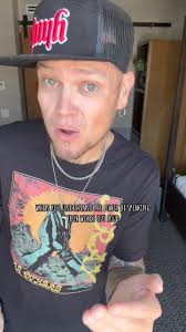 Whats the correct way to pray? Outloud? In my head? How do i pray POWERFUL  prayers!? , Want my Hat? Get one today from