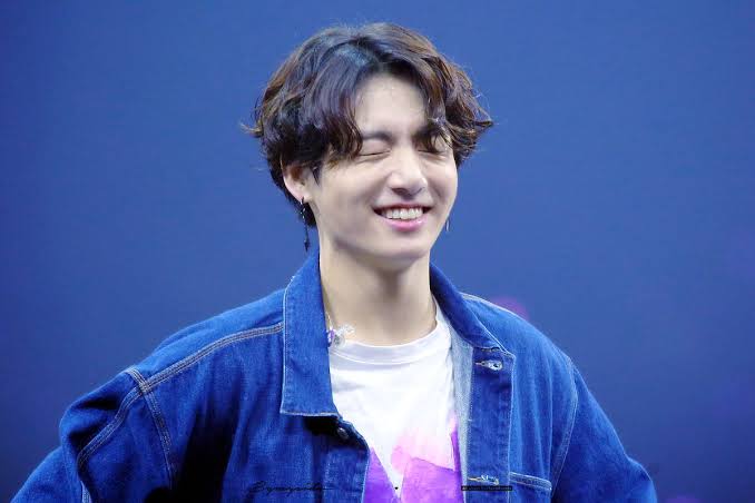 Image result for jungkook kecelakaan mobil