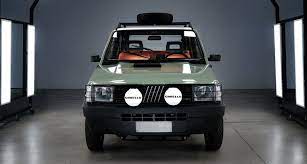 Standard features on the panda 4x4 include electronic stability control and an electronic locking differential. Dieser Spezielle Fiat Panda 4x4 Hat Keine Angst Vor Schlangen Classic Driver Magazine