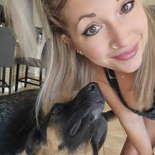 TERRIFYING! 📸: Debbie Davis sent me this video of the Aftershock roller  coaster at Silverwood Theme Park slowly inching down to safety. It got  stuck for almost half an hour mid-ride, leaving