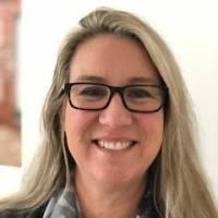 90+ "Déanne" profiles