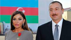 Todas las noticias sobre azerbaiyán en cadena ser: El Presidente De Azerbaiyan Nombra Vicepresidenta A Su Mujer