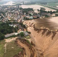 Experten erwarten samstag gewitter, hagel und starkregen im westen. Xytoe5huo6uesm