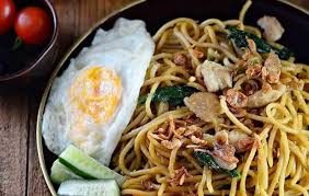 Siapa tak kenal mie goreng? Resep Mie Goreng Tek Tek Resepkoki Co