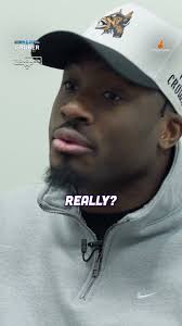 What if NBA LEGEND Michael Jordan stuck with Major League Baseball?