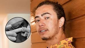 O humorista whindersson nunes e sua noiva, a estudante de engenharia maria lina, anunciaram o fim de seu noivado. Whindersson Nunes Compartilha Musica Que Compos Para O Filho Joao Miguel Todateen