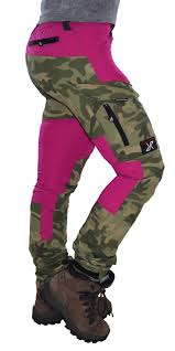 Prima pasvorm en vrolijke kleuren, perfecte outfit voor het buitenleven. Revolutionrace Nu Har Andra Sandningen Av Gpx Pants I Facebook