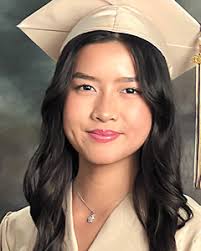 Club Honors 32 With Mukai Scholarships