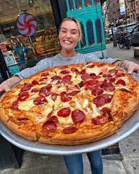 Devourpower On Instagram Giant Double Stacked Pizza From Eastvillagepizza In Nyc Bottom Layer Has Cheesy Buffal Pizza Hut Gift Card Pizza Pretty Food