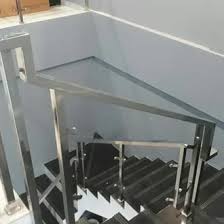Harga railing tangga per meter yang kami tawarkan, sangat bervariatif sesuai dengan desain dan material yang digunakan. Jual Produk Tempered Balkon Kaca Tempered Termurah Dan Terlengkap Juli 2021 Bukalapak