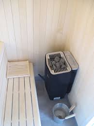 Integration D Un Sauna Tylo Evolve Tremble Combi Dans Un Pool House A Bruxelles Bienfait Wellness Spa Design Sauna Sauna Pool House