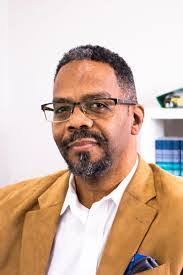 Angela Muzzarelli's Instagram, Twitter & Facebook