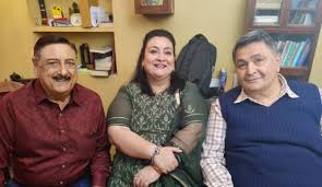 Actor rishi kapoor's final film, sharmaji namkeen, will be completed with the help of advance visual effects. Late Actor Rishi Kapoor S Last Film Sharmaji Namkeen Expected To Release Next Year Entertainment News India Tv