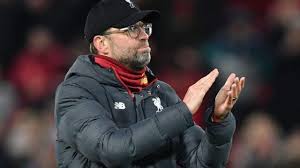 Jurgen klopp cries after liverpool's victory in the premier league. I Started Crying Immediately Jurgen Klopp Moved To Tears By Nhs Staff Singing Liverpool Anthem