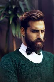 N'ayez crainte, voici pour vous un guide et 28 idées coupes et coiffures pour homme dégarni à essayer ! Ce Que Vous Devez Savoir Avant D Oser Une Nouvelle Coupe De Cheveux Ton Barbier